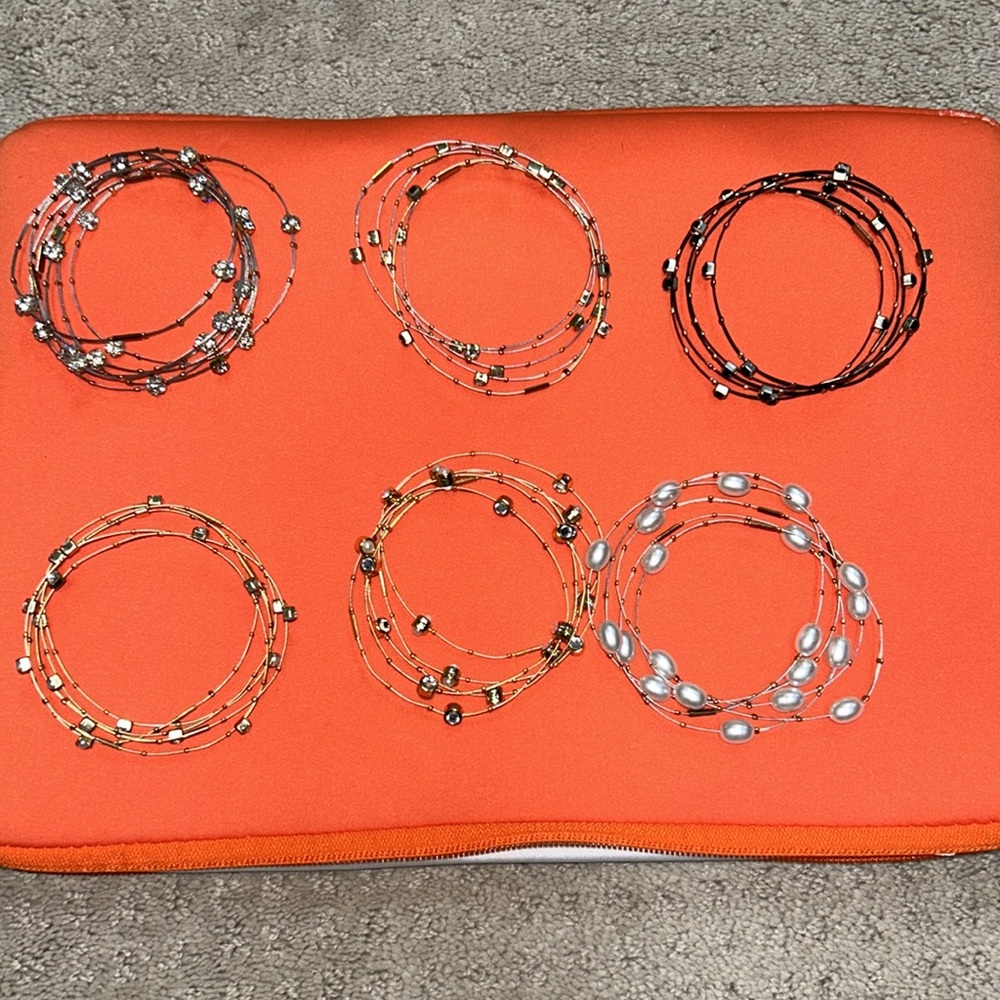 Bracelets - Picture 2 of 3